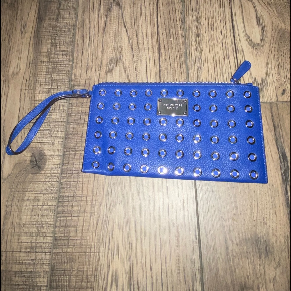 Micheal Kors Clutch